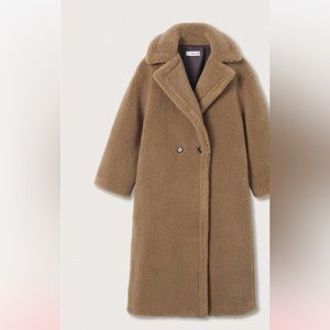 Maxi faux-fur coat (Mango)